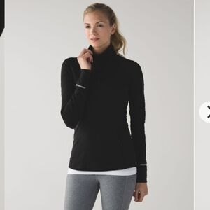 Lululemon Face the Frost 1/2 zip Pullover